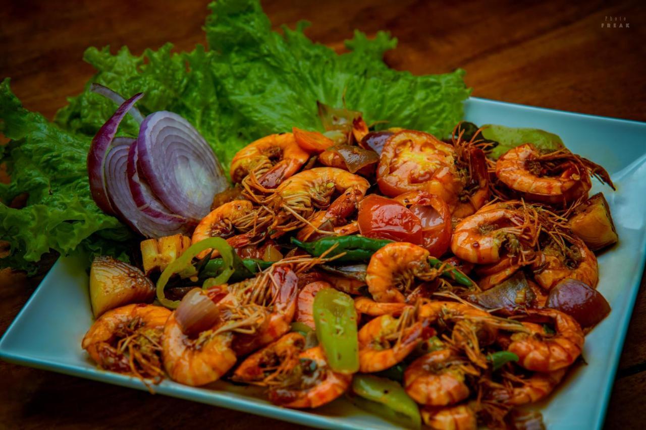 Hotel Athina & Restaurant Chilaw Εξωτερικό φωτογραφία
